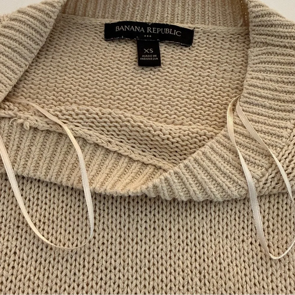 Banana Republic‎ XS Cream Cotton Sweater Minimalist Crewneck Capsule - Picture 6 of 10